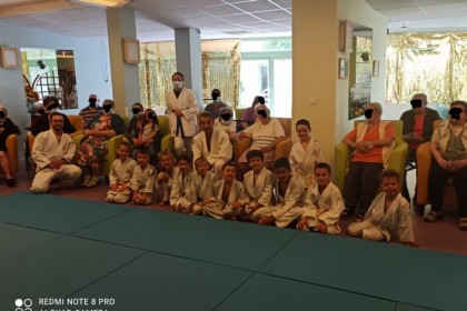 Démontration de judo à l'EHPAD de Mehun-sur-Yèvre